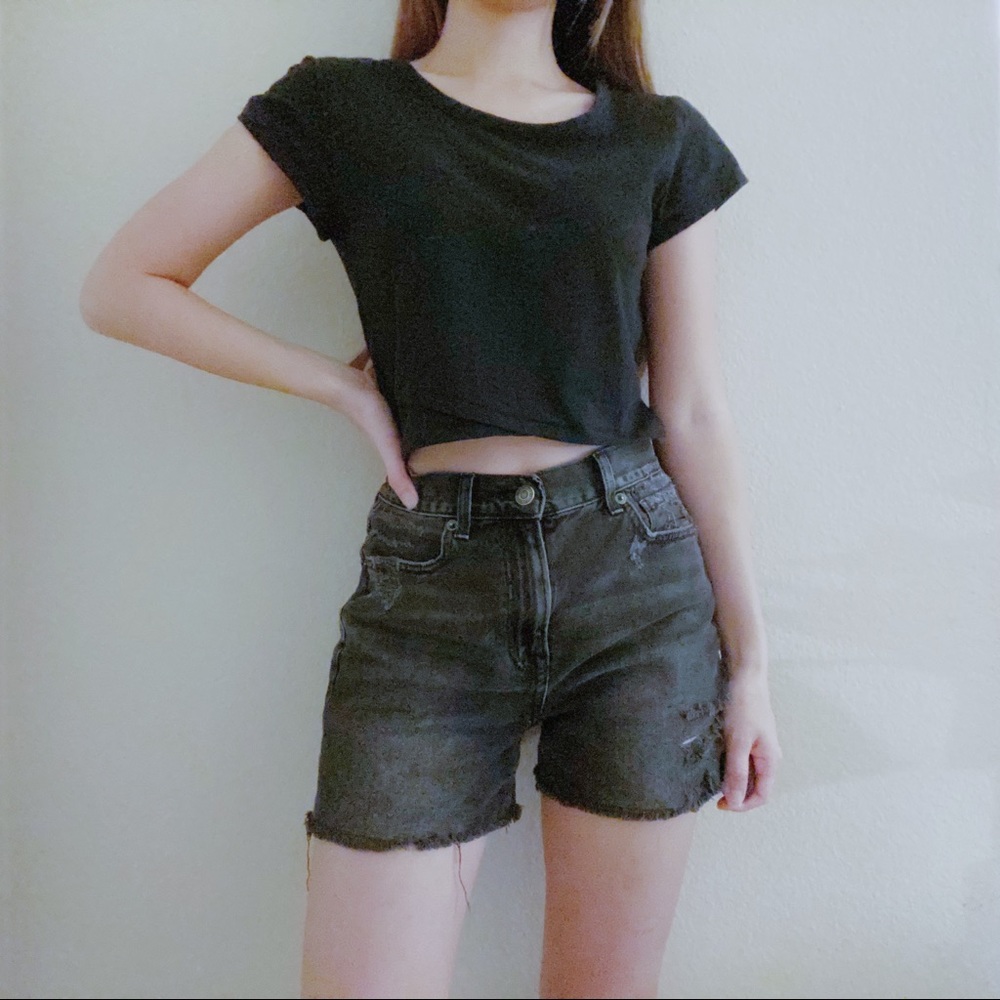 Me to We Black Cropped T-shirt